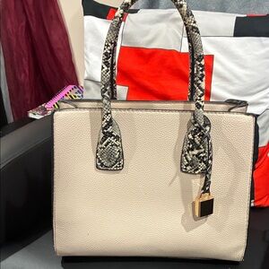 Elegant Cream and Black Handbag